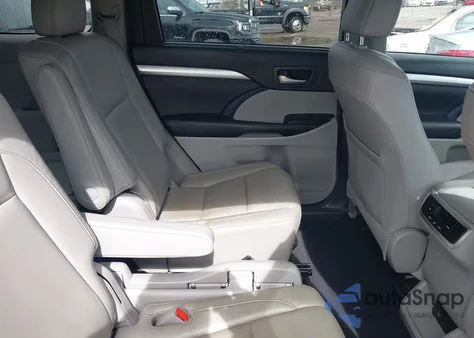 2018 Toyota Highlander из США, поврежденный, VIN 5TDJ2RFH1JS545568